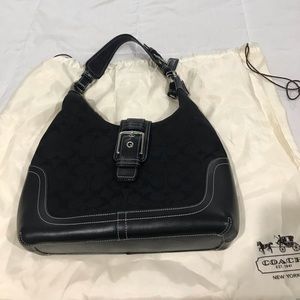 AUTHENTIC COACH SHOULDER BAG/ LIKE NWOT